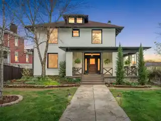 Stunning 1920s American Foursquare