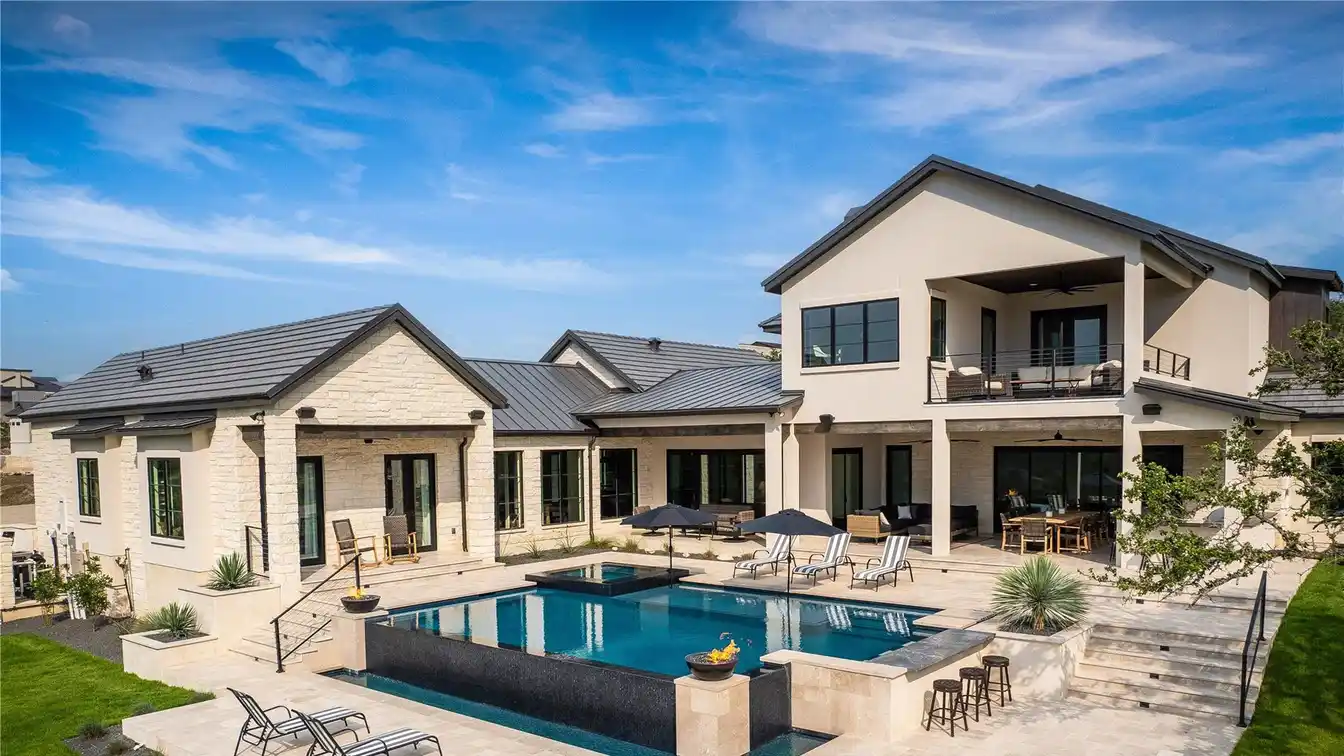 Luxury Meets Hill Country Elegance