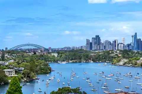 Captivating Property with Spectacular City and Harbour Views