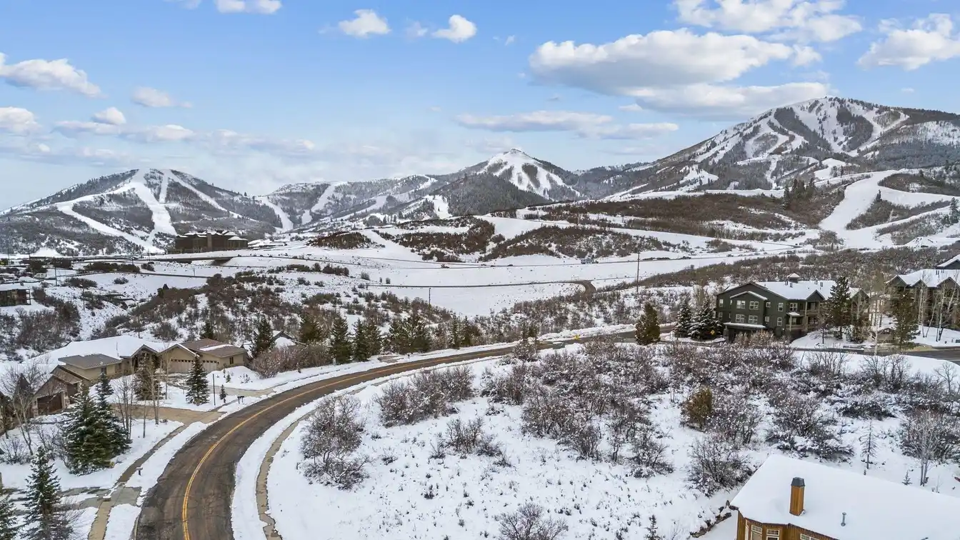 Stunning Lot in Star Harbour Estates