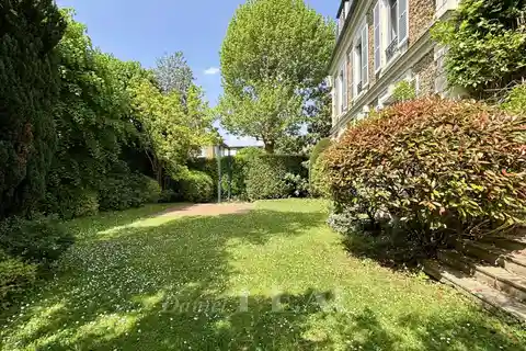 Timeless Charm with Terrace and Walled Garden