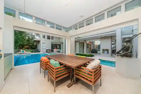 Off-grid Opulence