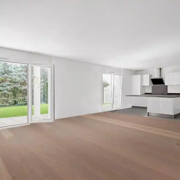 GORGEOUS APARTMENT IN COLOGNY