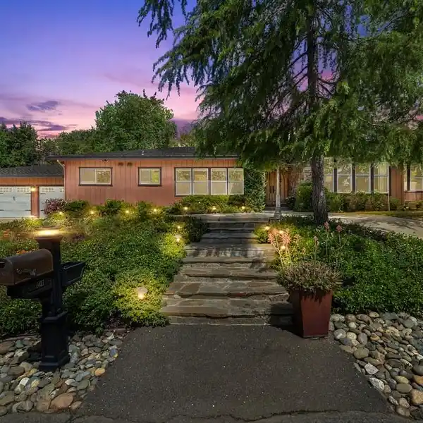 BEAUTIFULLY UPDATED SINGLE-STORY HOME