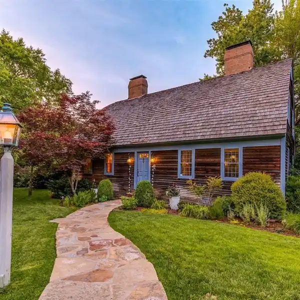 BOW HOUSE ON FIVE BEAUTIFUL ACRES