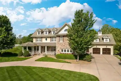 Hampton Style Custom Estate Home in the National Golf Club of Kansas City