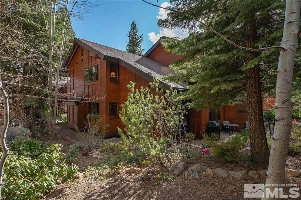 Rare Three Bedroom Third Creek End-unit