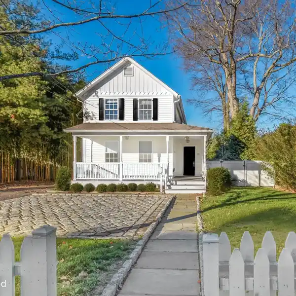 CHARMING IN-TOWN HOME