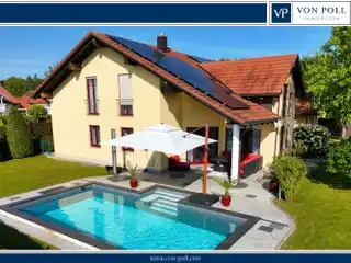 Spacious Home with Warm Ambience