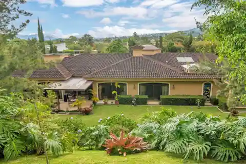 Single-level Mountainview at Monteran