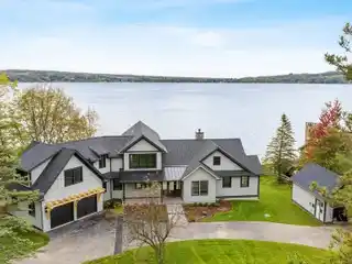 Gorgeous Newly Built Home Above Skaneateles Lake
