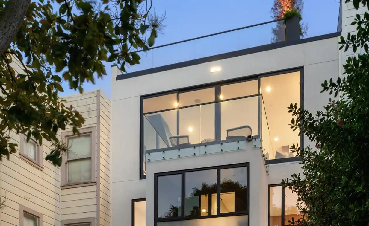 Exquisite Modern Property