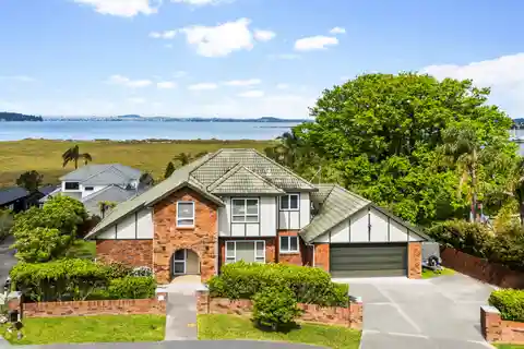 Immaculate Home in a Desirable Location