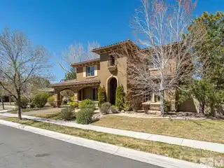 Elegant Home in Gated Damonte Ranch