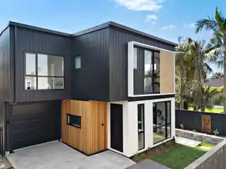 Cedar-Clad Sophistication with Sunlit Garden Escape