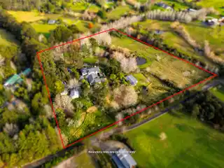 Tranquil Cape Cod-Style Estate