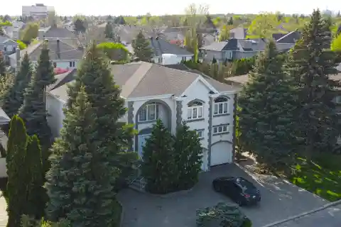 Value-packed Custom-built Residence
