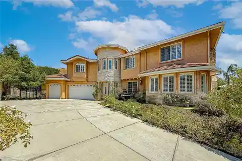 One-Of-A-Kind Property in Exclusive Lynn Oaks Estates