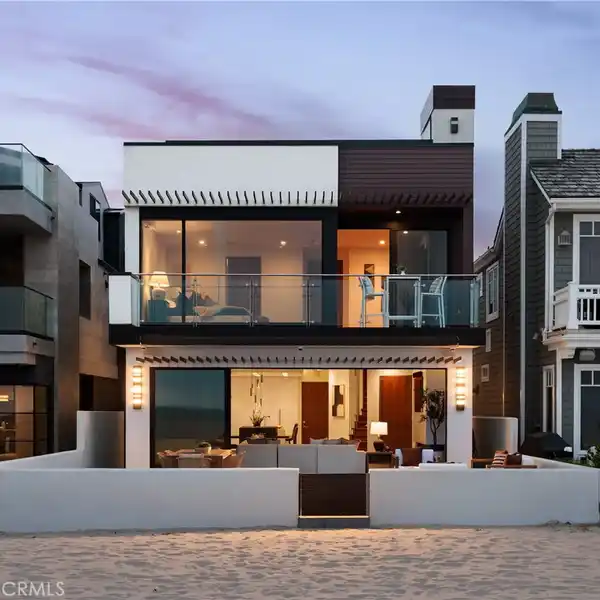 COASTAL LUXURY REDEFINED