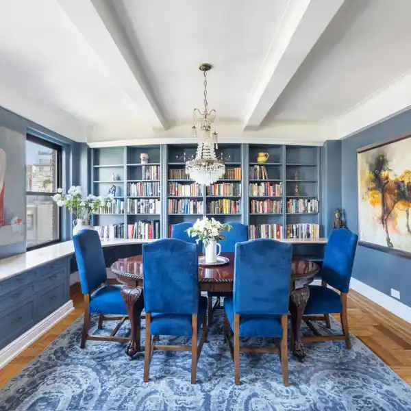 GORGEOUS SUN-FILLED APARTMENT