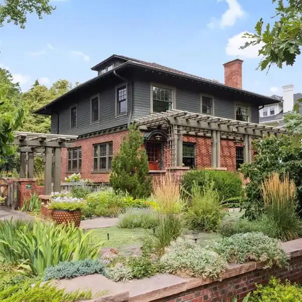 ENCHANTING HOME IN THE DENVER COUNTRY CLUB NEIGHBORHOOD