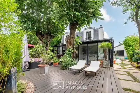 Hidden Designer Haven Steps from the Marne