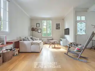 Understated Elegance in an Ideal Location