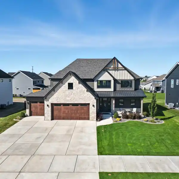 STRIKING NEARLY NEW HOME