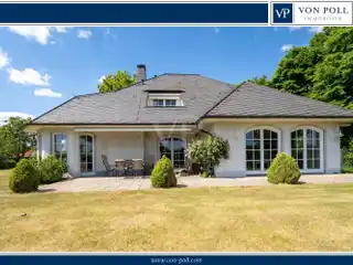 Sun-Drenched Property in a Quiet Location