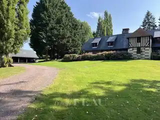 Peaceful Countryside Living with Outbuildings