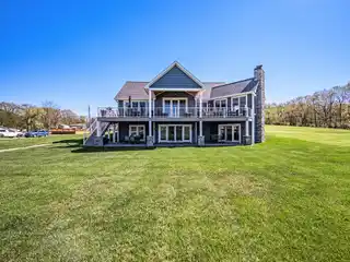 Stunning Luxury Lake House