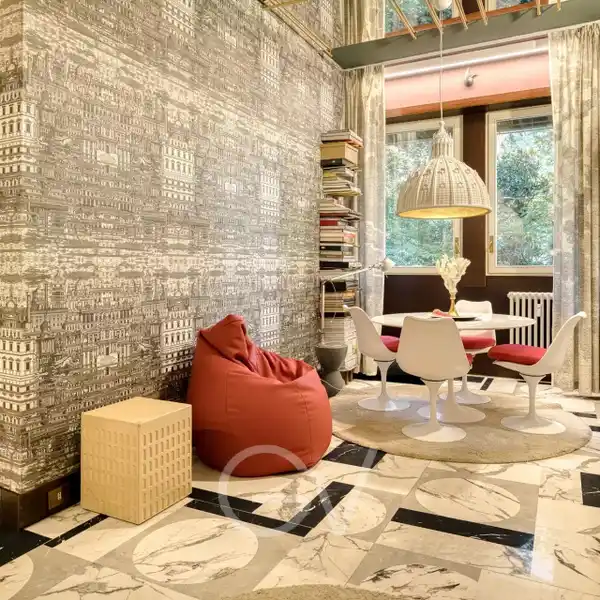 CHARMING AND COZY-CHIC APARTMENT WITH SOPHISTICATED REFINEMENT