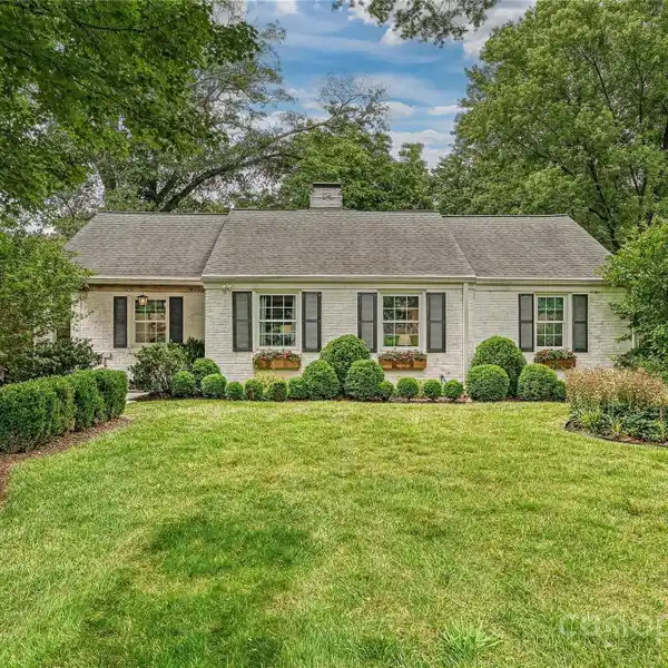 BEAUTIFULLY UPDATED RANCH IN SEDGEFIELD