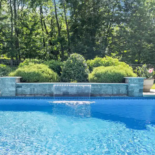 WELL-MAINTAINED POOL HOME