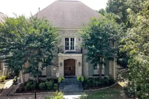 Custom Beauty in a Gated Community
