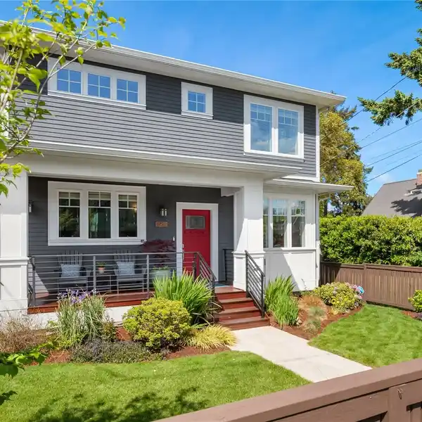 PRISTINELY MAINTAINED CUSTOM-BUILT ALKI HOME
