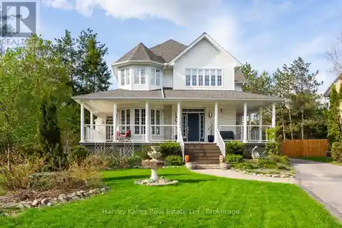 Private Oasis with Wraparound Porch