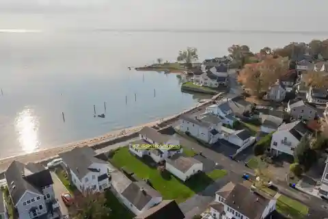 Unique Opportunity in Hotchkiss Grove