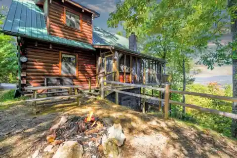 Dream Mountain Retreat