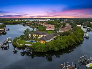 Signature Estate  in the Islands of Jupiter