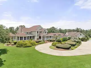 150-acre Private Molino Estate with Endless Possibilities