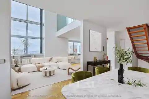 Light-Filled Duplex Overlooking Paris Landmarks