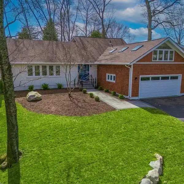 FULLY RENOVATED CONTEMPORARY HOME
