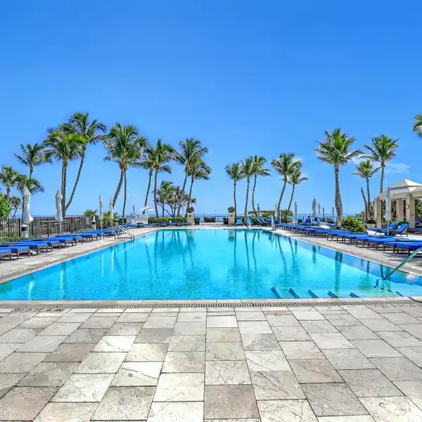 LUXURIOUS SINGER ISLAND RITZ CARLTON RESIDENCE