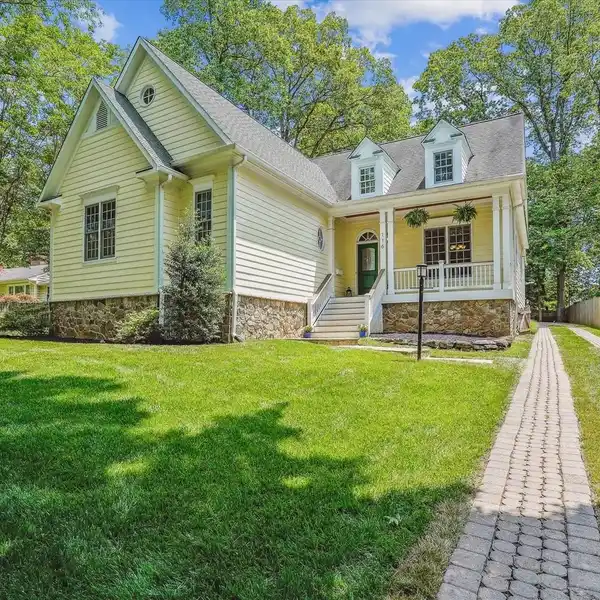 BEAUTIFULLY MAINTAINED AND UPDATED HOME