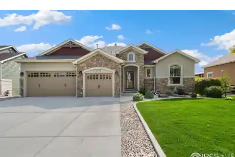 Beautifully Maintained Home in Thompson Crossing