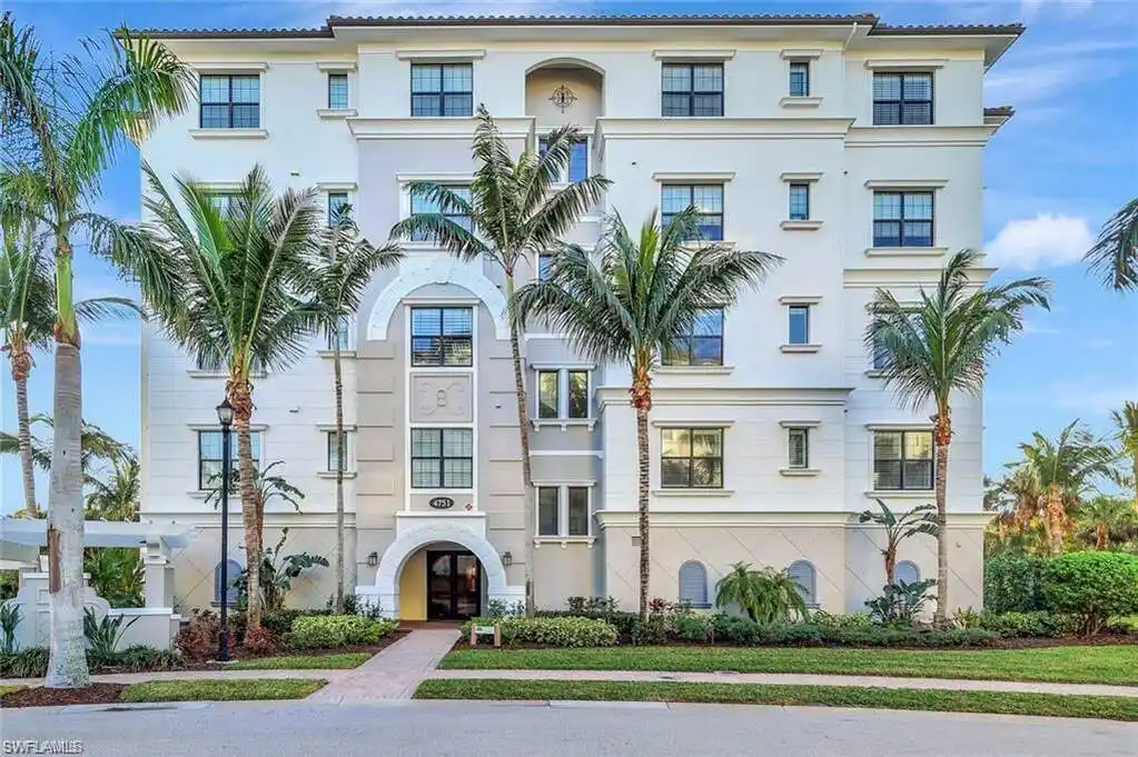 Sophisticated Cielo Condo