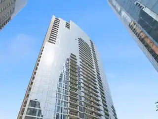Luxury and Convenience with Captivating Views