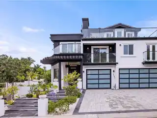 Coastal Luxury Living at Its Best