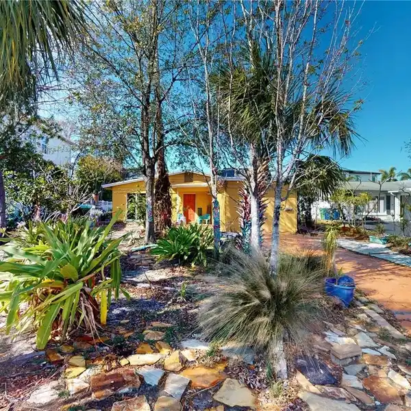 BUILD YOUR CUSTOM ESTATE HOME ON THE COVETED DAVIS ISLANDS